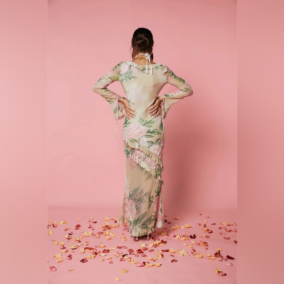 Isabelle Quinn Louisa Maxi Dress - Picture 7 of 12